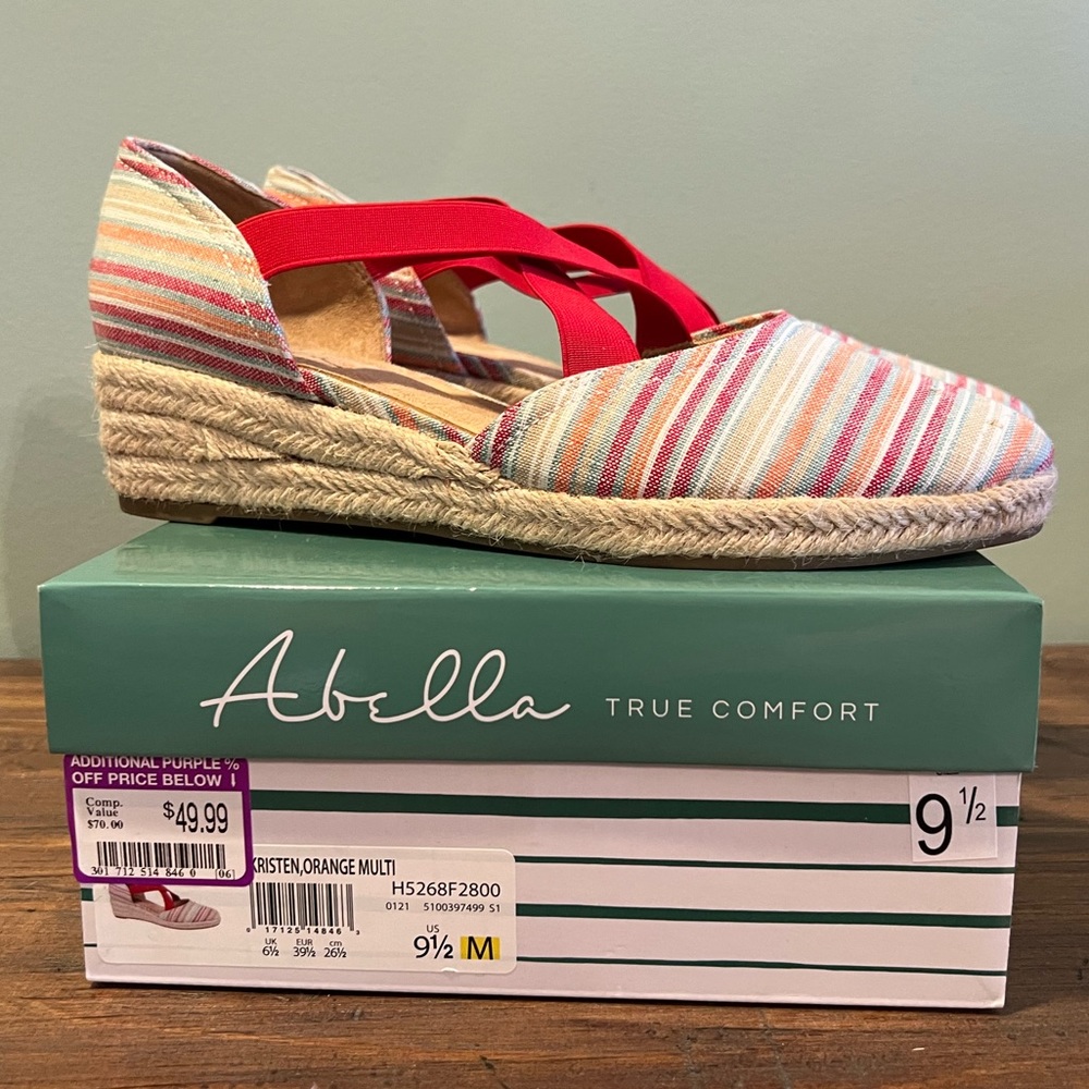 Nib Cross Strap Wedge - image 1